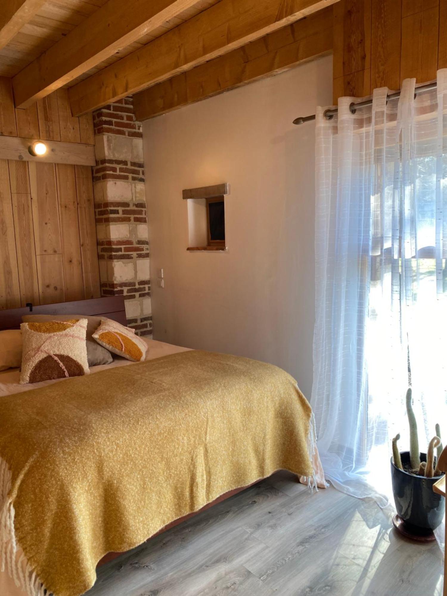 Bed and Breakfast La Ferme des Templiers de Fléchinelle Enquin-les-Mines Esterno foto